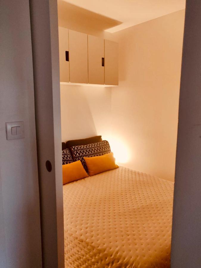 Mandelieu Grand Studio Avec Piscine Et Proche De La Mer 외부 사진